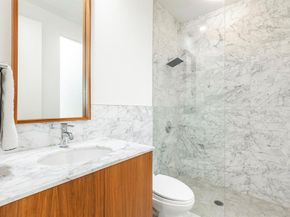 2845  Lee Street , Dallas Texas 75206