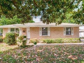 325  Hillside Avenue , Richardson Texas 75081