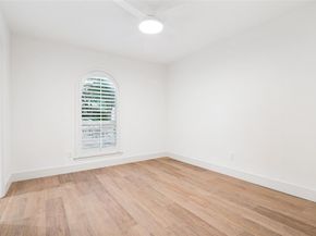 3817  Crestpark Drive , Farmers Branch Texas 75244