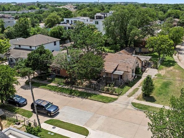 3347  Topeka Avenue , Dallas Texas 75212
