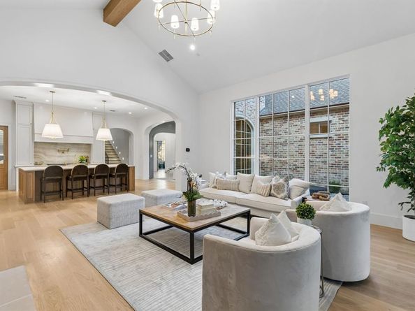 6389  Memorial Drive , Frisco Texas 75034