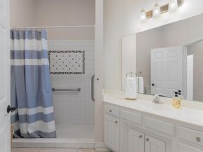 302 W Charlottesville Avenue , Colleyville Texas 76034