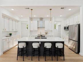 1942  McBroom Street , Dallas Texas 75212