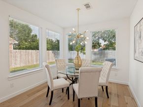 1942  McBroom Street , Dallas Texas 75212