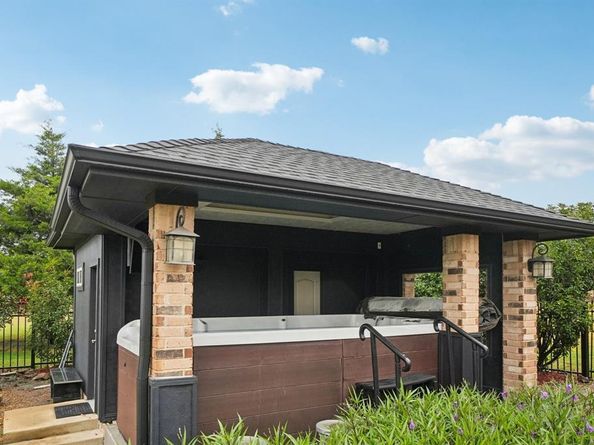 484  Savannah Hill , Rockwall Texas 75032