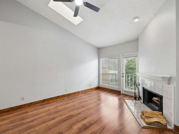 7151  Gaston Avenue  907, Dallas Texas 75214
