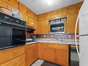 504 S Gilpin Avenue , Dallas Texas 75211