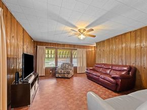 504 S Gilpin Avenue , Dallas Texas 75211