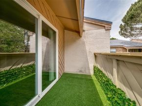 8110  skillman Street , Dallas Texas 75231