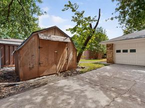 1305  Briarbrook Drive , DeSoto Texas 75115