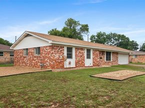 937  Patricia Street , Irving Texas 75060