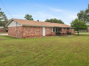 937  Patricia Street , Irving Texas 75060