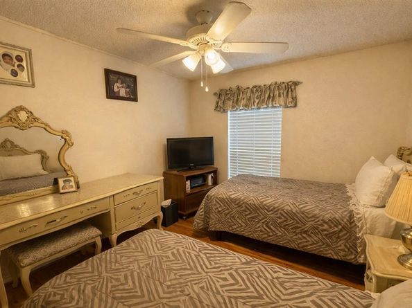 2919  Riviera Drive , Garland Texas 75040