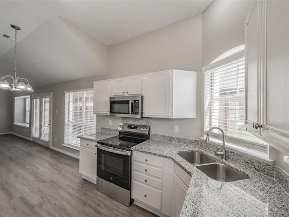 3232  Rosebank Drive , Dallas Texas 75228