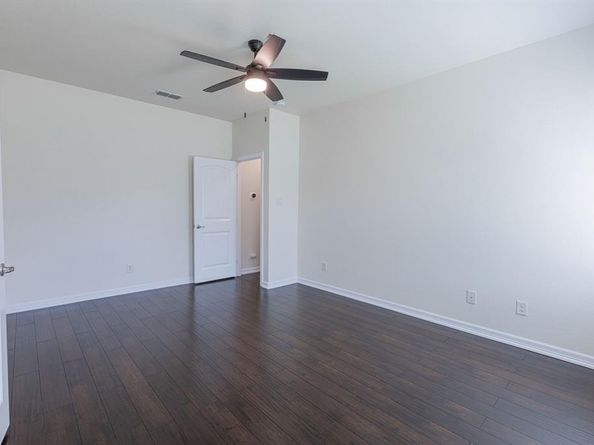 4833  Elkhart Drive , Fort Worth Texas 76036