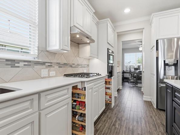 8870  Silent River Road , Frisco Texas 75036