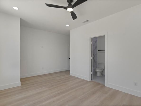 1902 & 1904  Warren Avenue , Dallas Texas 75215