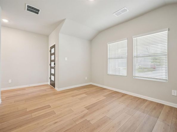 2512  Nicole Drive , Denton Texas 76208