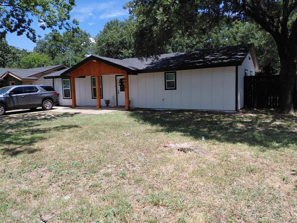 636  Clearfield Road , Dallas Texas 75217
