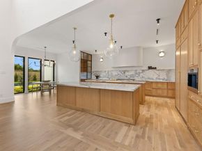 5510  Del Roy Drive , Dallas Texas 75230