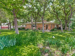 5254  Lambeth Lane , Fort Worth Texas 76112