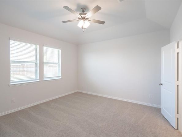 3904  Jade Drive , Celina Texas 75009