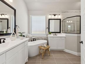 201  Cross Timbers Street , Azle Texas 76020