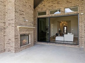 201  Cross Timbers Street , Azle Texas 76020