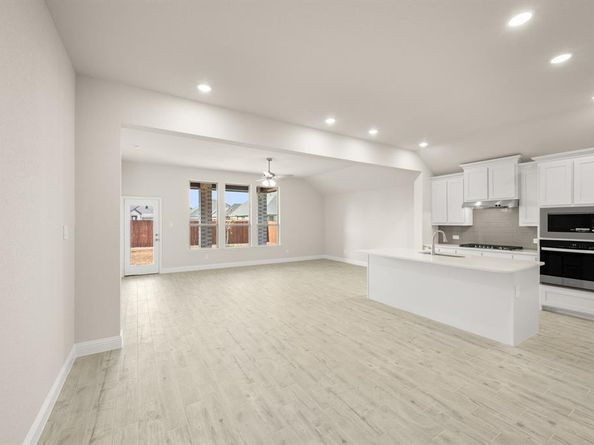 1101  Foxtail Drive , Justin Texas 76247