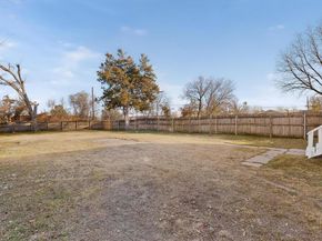 2511  Lipscomb Street , Fort Worth Texas 76110