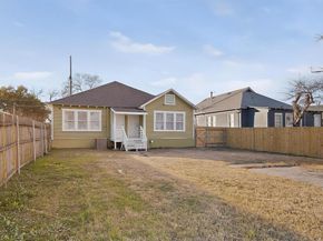 2511  Lipscomb Street , Fort Worth Texas 76110