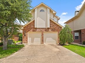 9420  Blue Jay Way , Irving Texas 75063