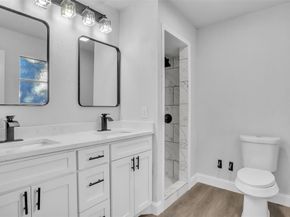 1432  Barron Lane , Fort Worth Texas 76112