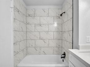 1432  Barron Lane , Fort Worth Texas 76112