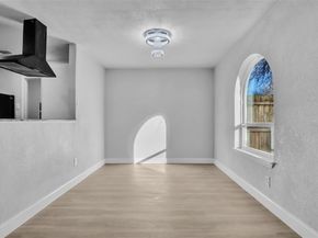 1432  Barron Lane , Fort Worth Texas 76112