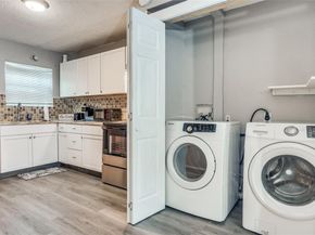 129/131 NE 22ND Street , Grand Prairie Texas 75050