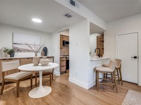 4020  Holland Avenue  211, Dallas Texas 75219