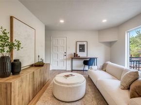 4020  Holland Avenue  211, Dallas Texas 75219