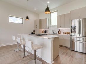 3231  Elihu Street  101, Dallas Texas 75210