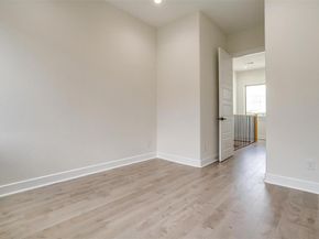 3231  Elihu Street  101, Dallas Texas 75210