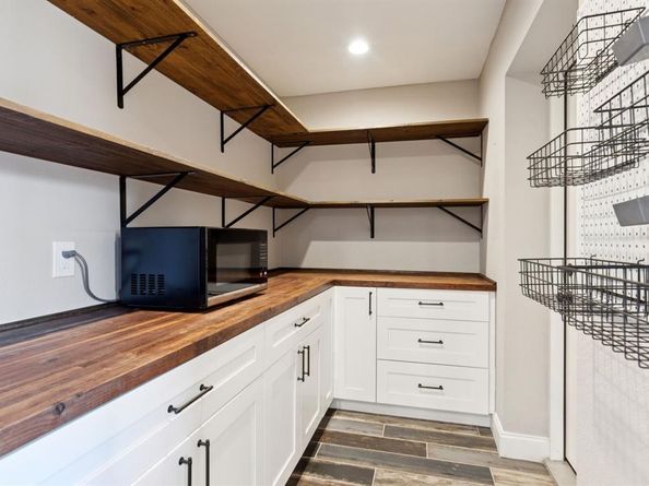 1006  Spanish Trail , Keller Texas 76262