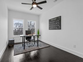 407  Dubois Avenue , Dallas Texas 75203