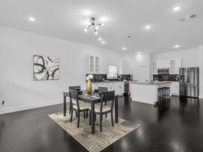 407  Dubois Avenue , Dallas Texas 75203