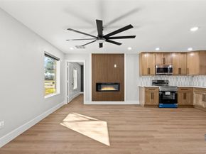 2837  Elsie Faye Heggins Street , Dallas Texas 75215