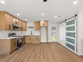 2837  Elsie Faye Heggins Street , Dallas Texas 75215