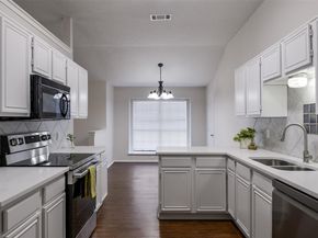 1610  Oxford Drive , Mansfield Texas 76063