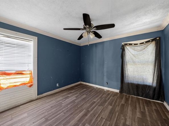 8641  Craige Drive , Dallas Texas 75217