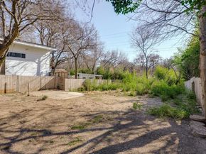 8942  Eustis Avenue , Dallas Texas 75218