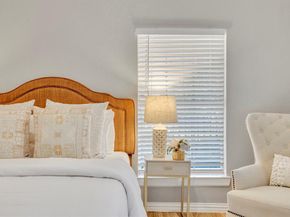 925 S Brighton Avenue , Dallas Texas 75208