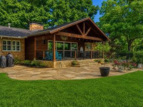 1402  Verano Drive , Dallas Texas 75218